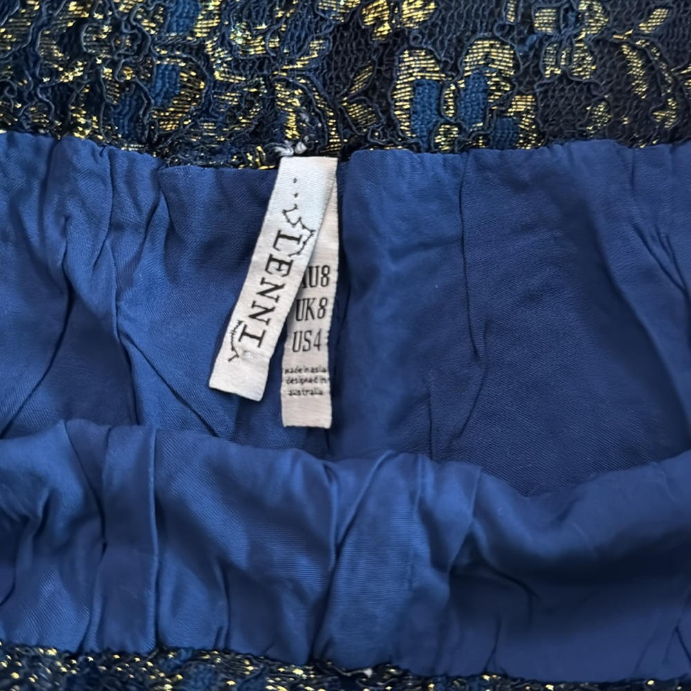 Lenni the Label - Picture 4 of 5